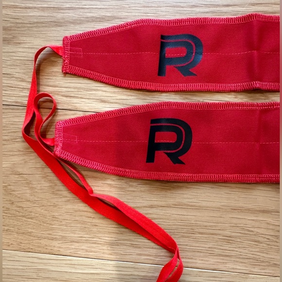 PRWraps brand wrist wraps for gym/weightlifting, red, NIB - Picture 1 of 2
